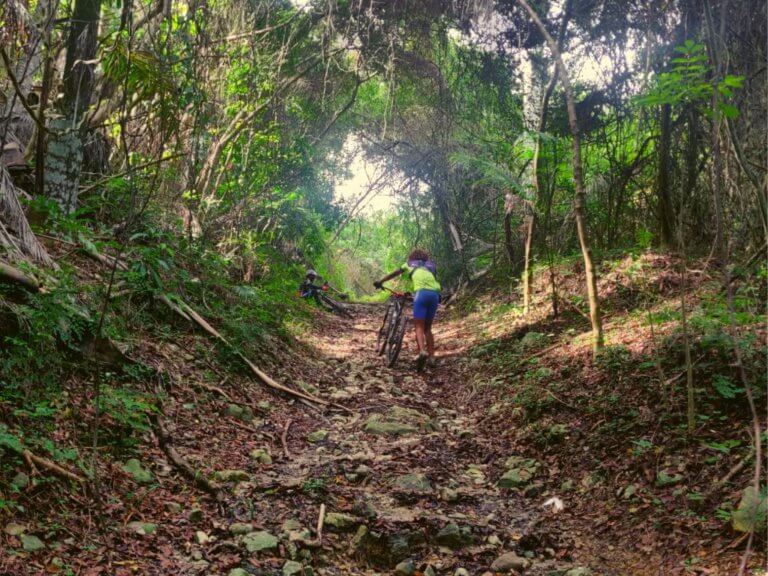 Mountainbike Tour Kuba - Wer sein Fahrrad liebt, der schiebt