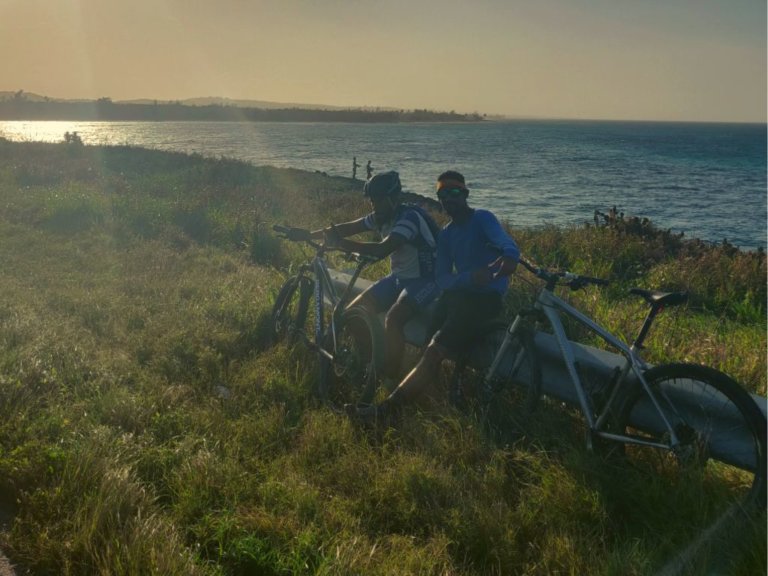 Radfahrer an der Nordküste