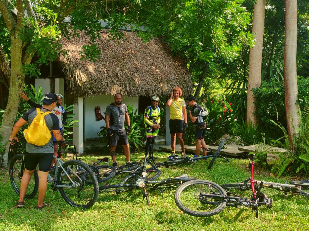 Mountainbiker Pause in Las Terrazas