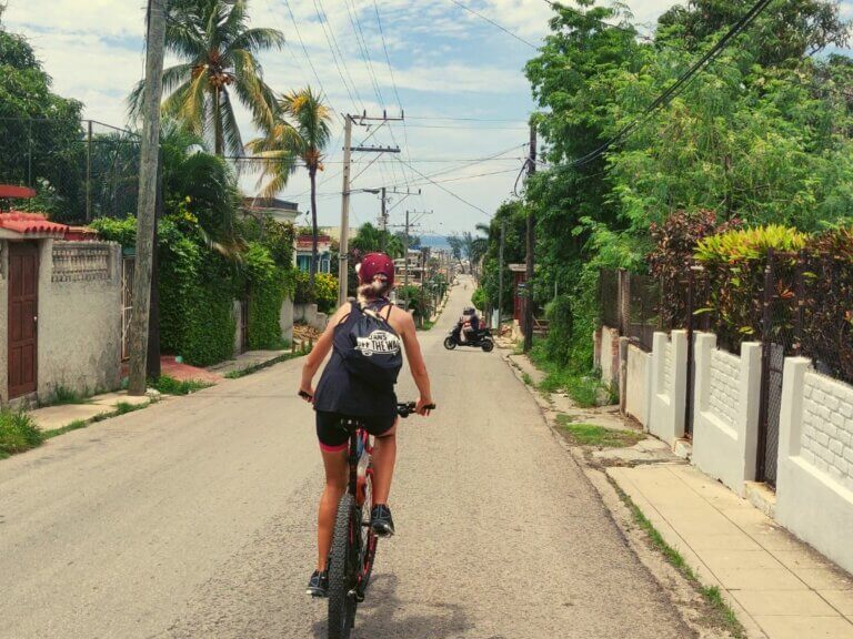 Per Fahrrad durch Cojimar