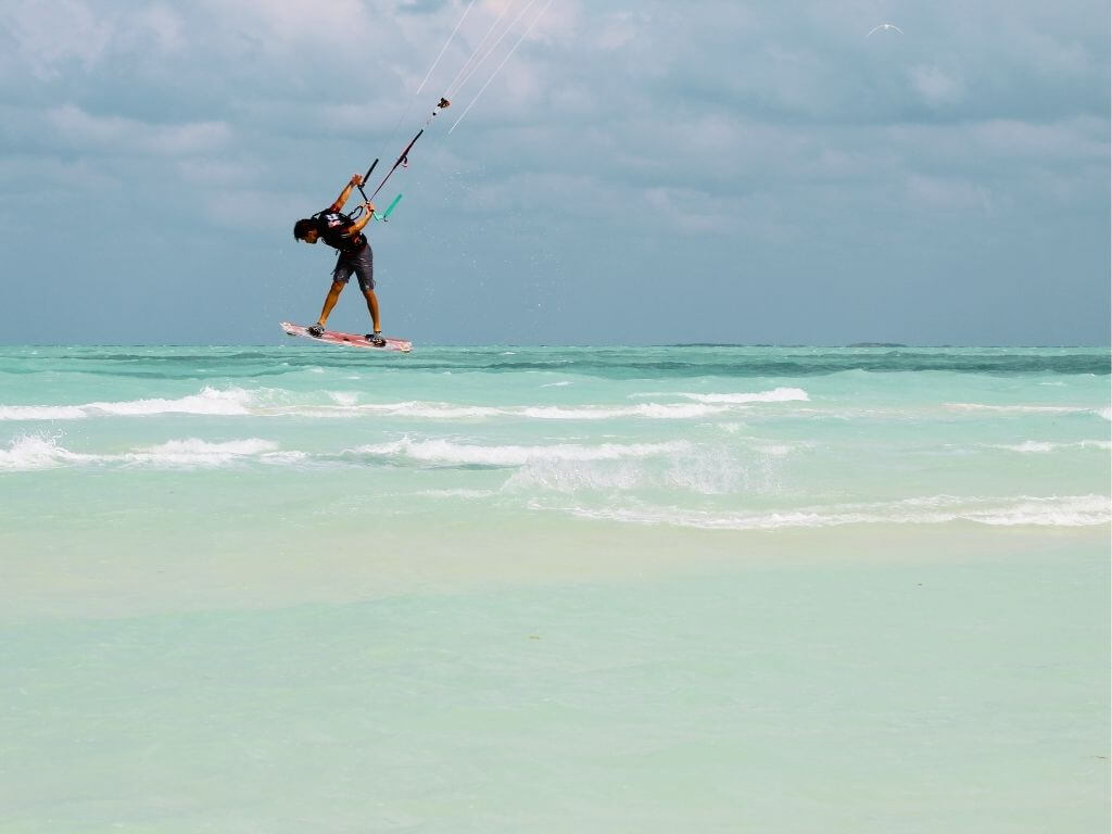 Kitesurfen in Guanabo