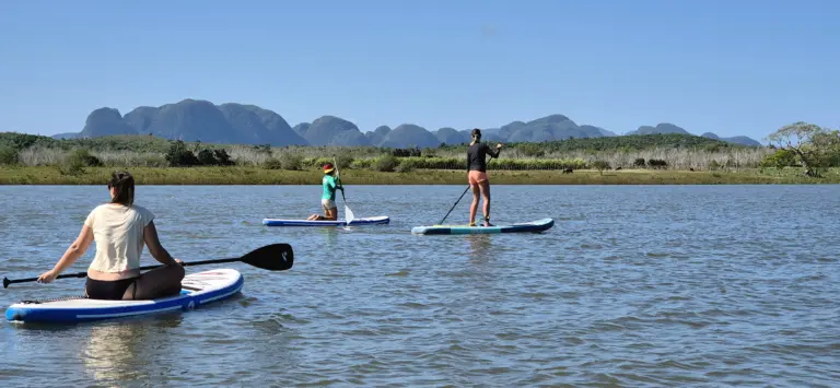 Stand Up Paddle in El Rosario bei Puerto Esperanza